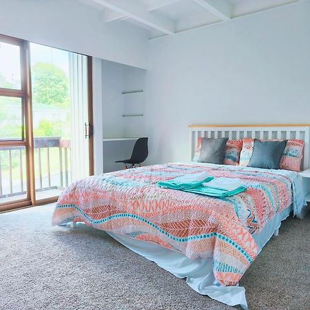 Sunny Cosy Rooms In Auckland Nice Garden Bush View ภายนอก รูปภาพ